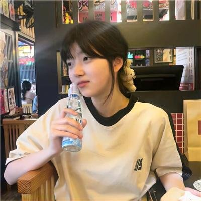 姨妈的后现代生活封面