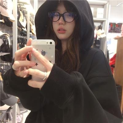 舞向死亡的少女封面